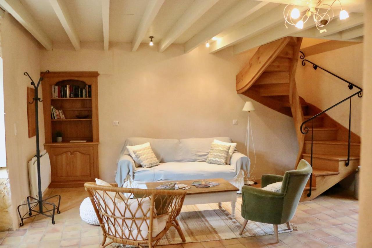 Les Perroutis Vila Saint-Alvère Quarto foto